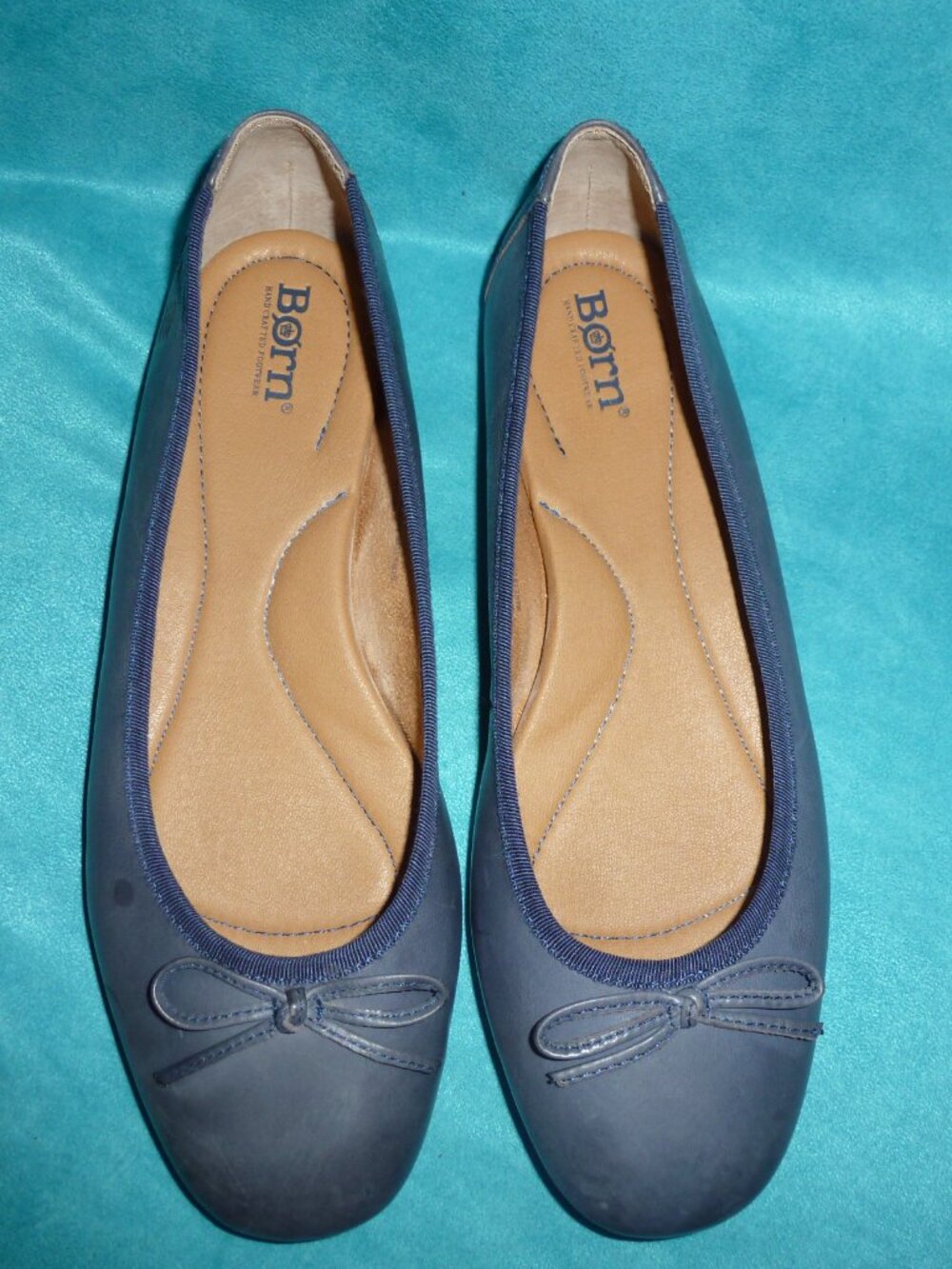 Born Blue Brin Ballet Flats 9.5 leather bow rubber type sole New